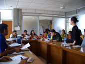 Naripokkho（現地の女性NGO）訪問