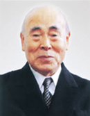 初代学長　村井　資長