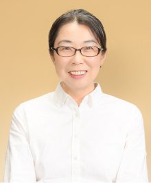 篠田　真理子