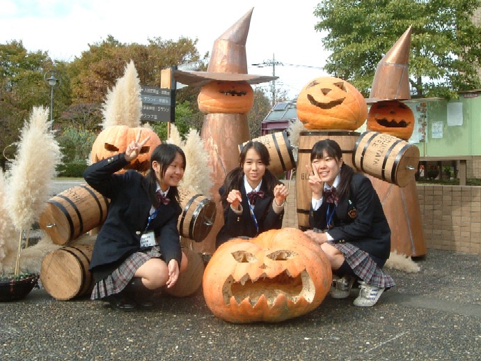 カボチャの前で記念撮影