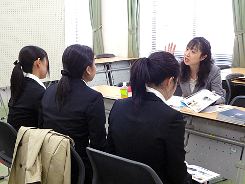 学内合同企業説明会