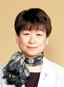 人文学部長 梅澤ふみ子